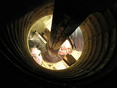 Squeezing out clay, just like toothpaste from a tube...!