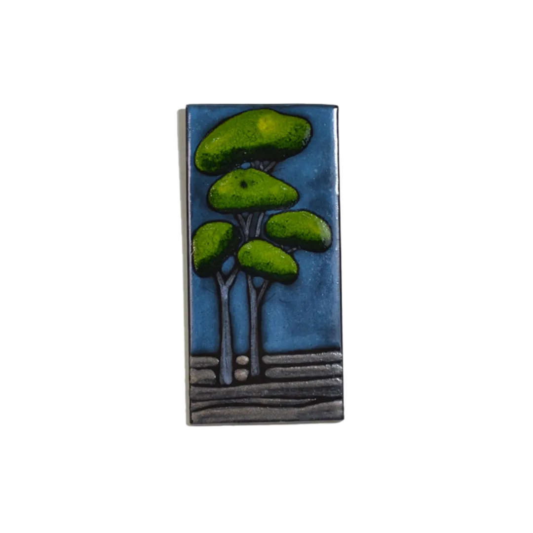 Blue Gum Domino