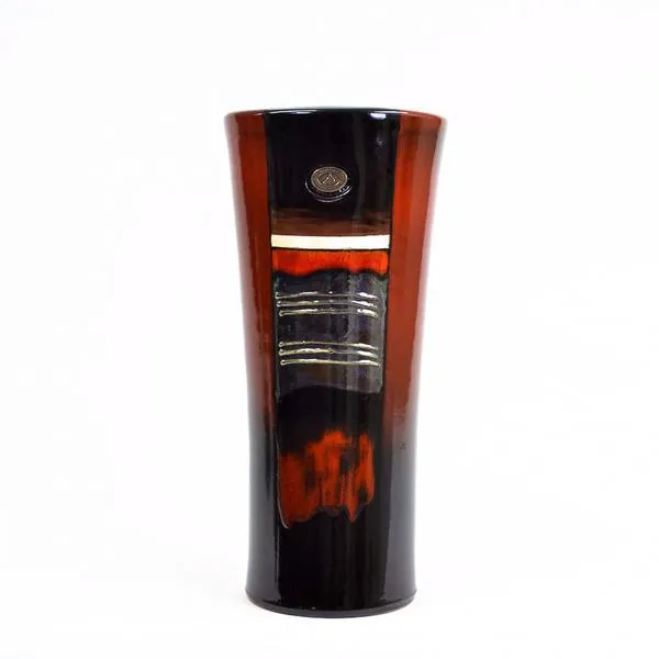 Fault Line Umbrella Pot