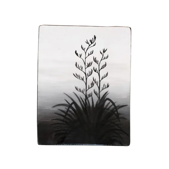 Māhanga Vignette Flax