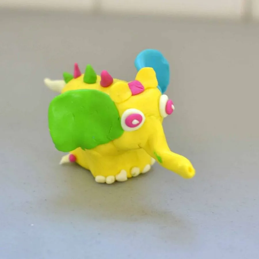 A clay elephant made in a Klay Master workshop