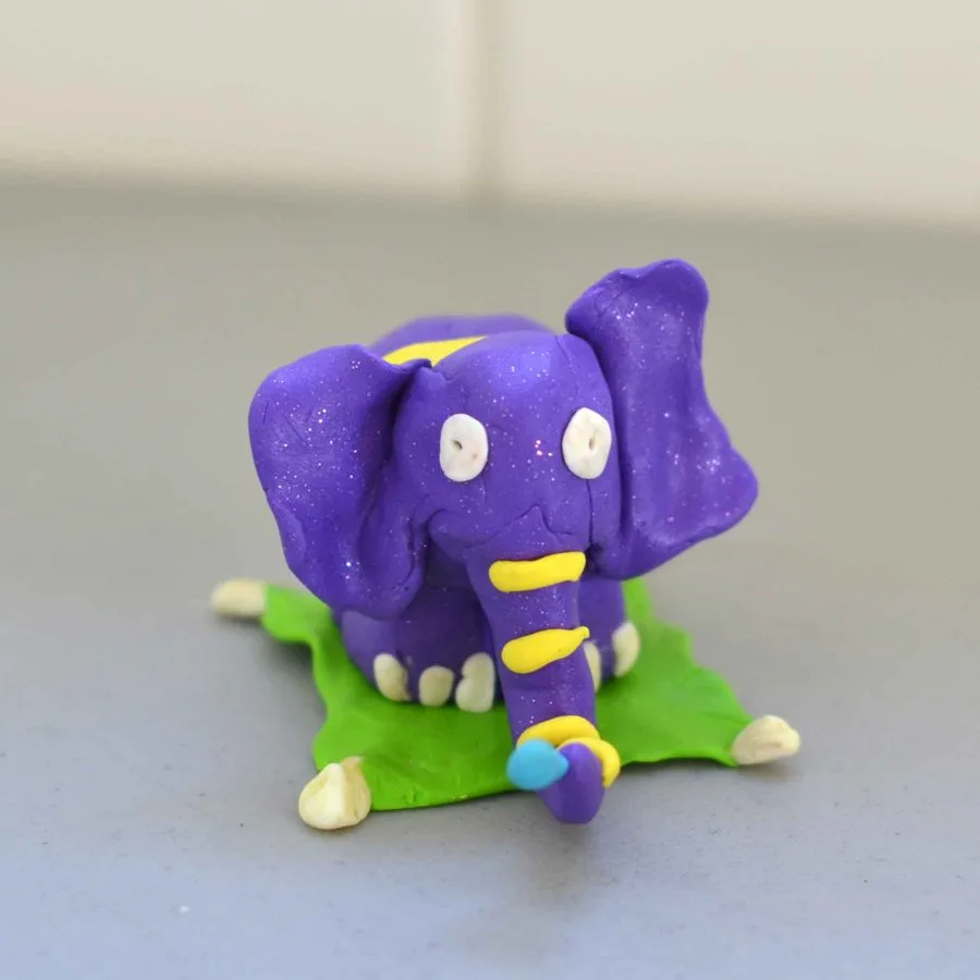 A clay elephant made in a Klay Master workshop