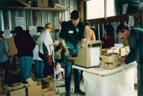 Labour Weekend Sale, 1994