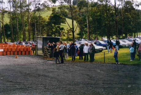 Labour Weekend Sale, 1998